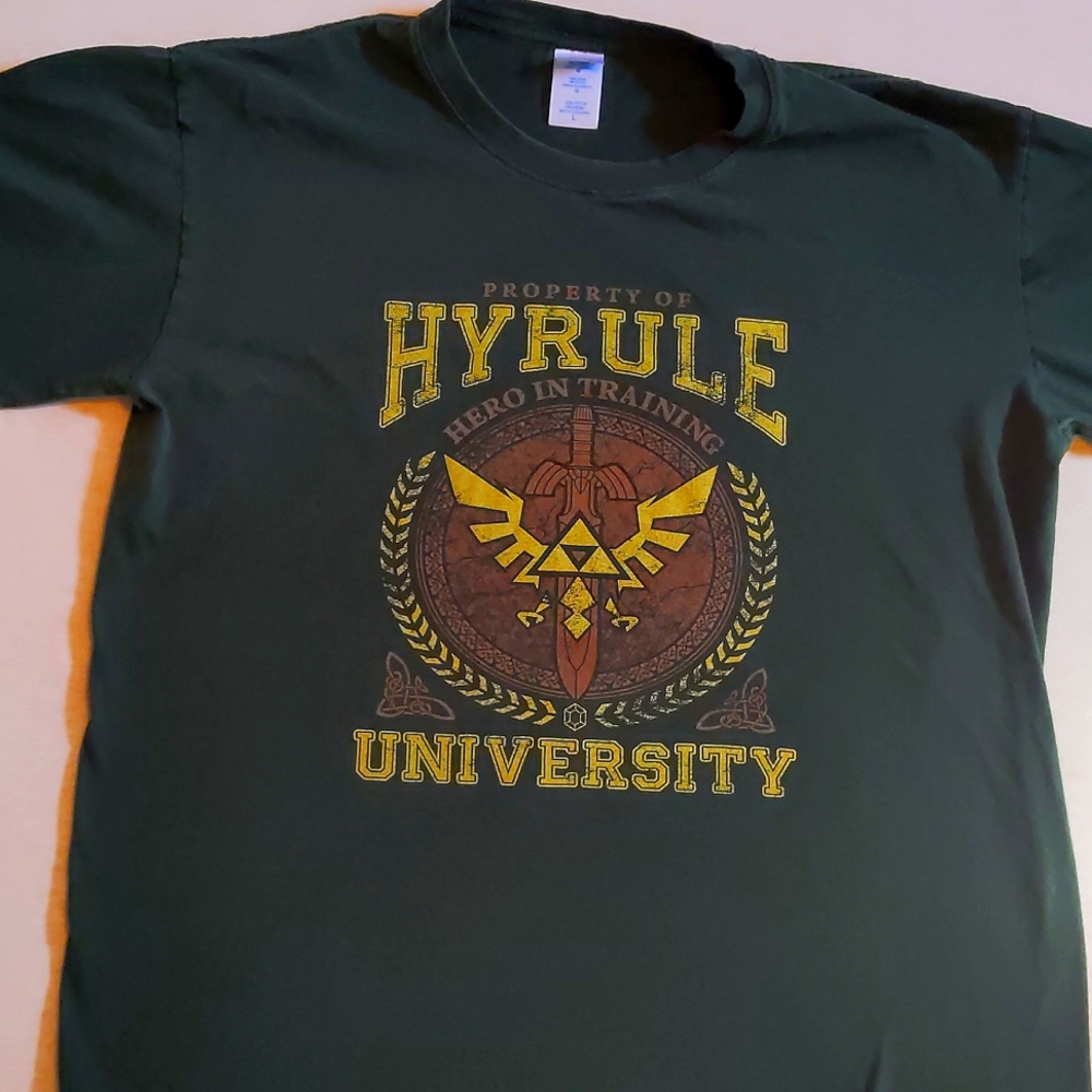 Zelda Hyrule Tshirt Size Large